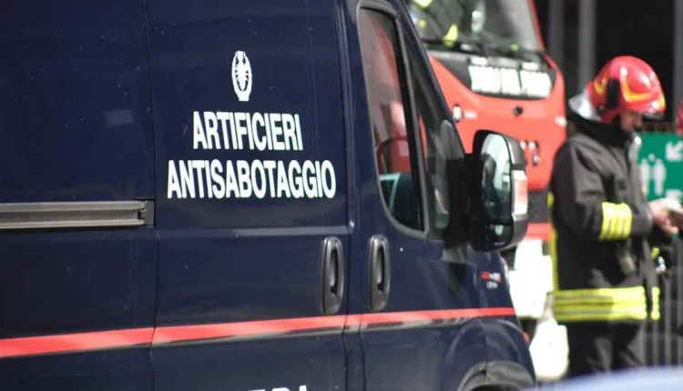 A Somma Vesuviana, scoperte tre molotov nell’auto di un militare coinvolto in un incidente: arrestato